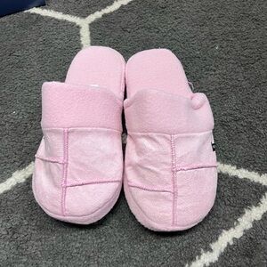 conair massaging slippers size onsize fits all